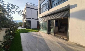 Tivat Terrace Suits