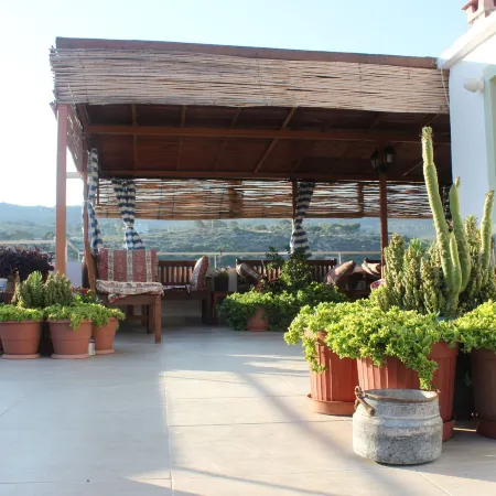 Zeybek 2 Pension & Apart
