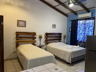 Cabinas El Colibri, Apart Hotel