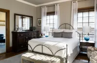 弗里曼船長旅館