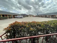 Regency Inn - Channelview