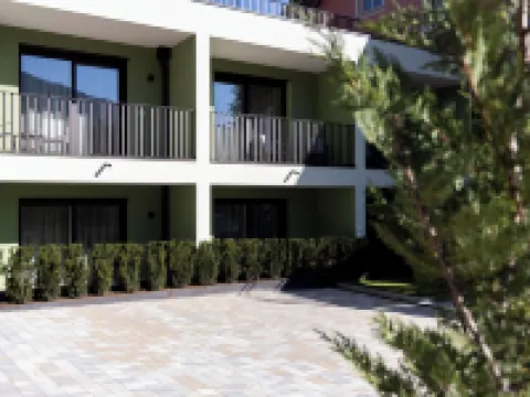 シティホテル ゴルデナー アドラー B&B キウーザのホテル