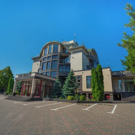 President Resort Hotel