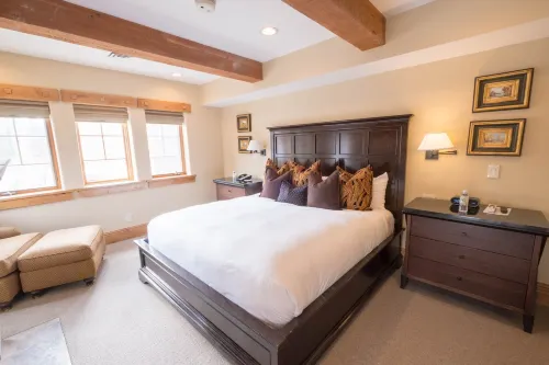 Luxury One Bedroom 1 Apartment Hotel by Redawning