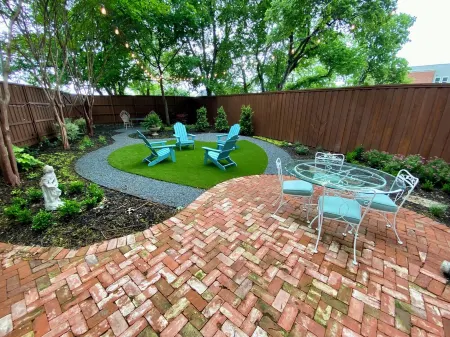 1883 Boutique Bungalow