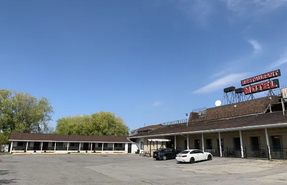 西方7號汽車旅館