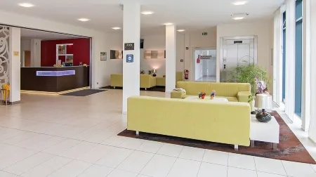 Qualitel Hilpoltstein Отели в г. Хайдек