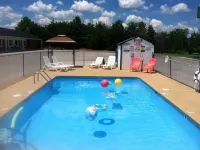 Douglas Inn & Suites, Blue Ridge, GA Hotels in Fannin County
