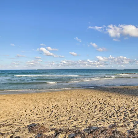 Riviera Beach Home w/ Pool - Walk to Beaches!