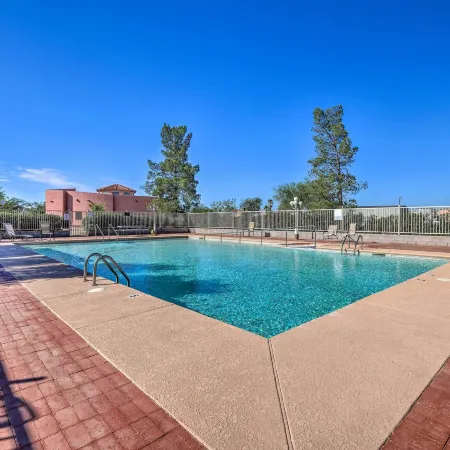 Eloy Retreat w/ Pool Access + Central A/C!