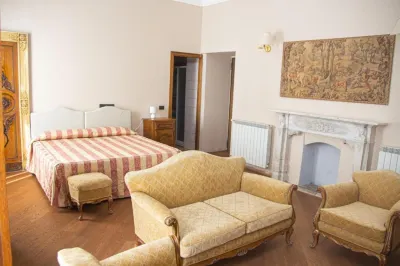Hotel Tornielli 9 by Lvg Hotel Collection Hotel in zona Quadriportico della Canonica