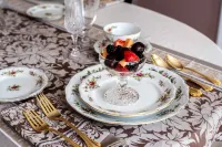 Valparaiso Inn Bed & Breakfast - parking