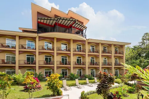 Hotel Magic Mountain Spa & Conference Center