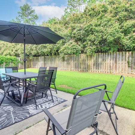 Spacious Pooler Home w/ Family-Friendly Perks