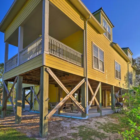 1 Mi to Beach Access: Spacious Orange Beach Duplex