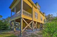 1 Mi to Beach Access: Spacious Orange Beach Duplex - spa