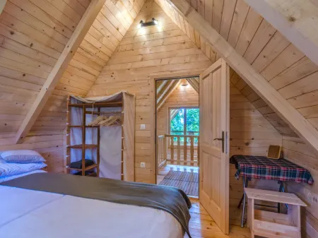 Jela Отели в г. Карловац