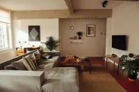 A Place Antwerp - Boutique Suites & Flats - Leeuwenstraat 20