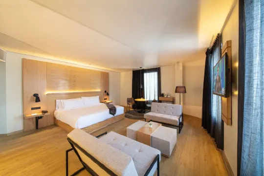 아우텐티코 몬테레이