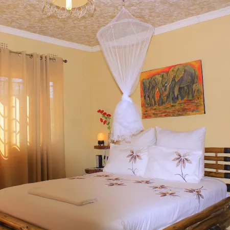 Bush Adventure Guest House