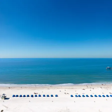 Wyndham Grand Clearwater Beach