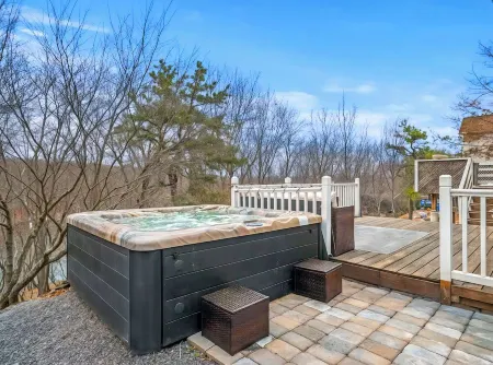 5Br Hot Tub, Sauna, GameRoom, Lake Access