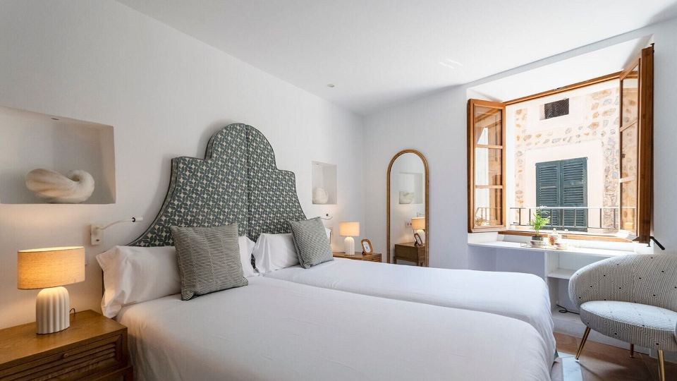 Petit Biniaraix Ex-Menditzu Rooms