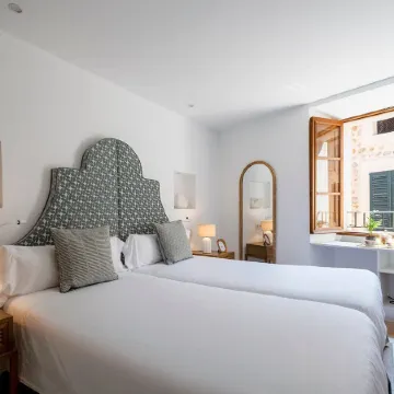 Petit Biniaraix Ex-Menditzu Rooms