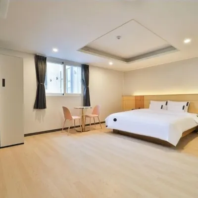 Hotel 701 Hotels near Jinhae gu