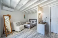 SeaView Central Suites Hotels in Klouvas