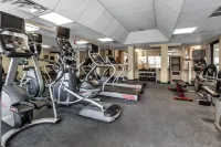 Buffalo Airport Hotel - gimnasio