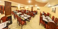 Hotel Gnanam - breakfast
