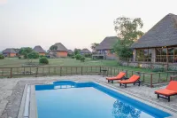 Ihamba Lakeside Safari Lodge - ที่มีสระว่ายน้ำ