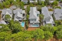 Watercolor 75 by Avantstay Luxury Private Pool + Bonfires