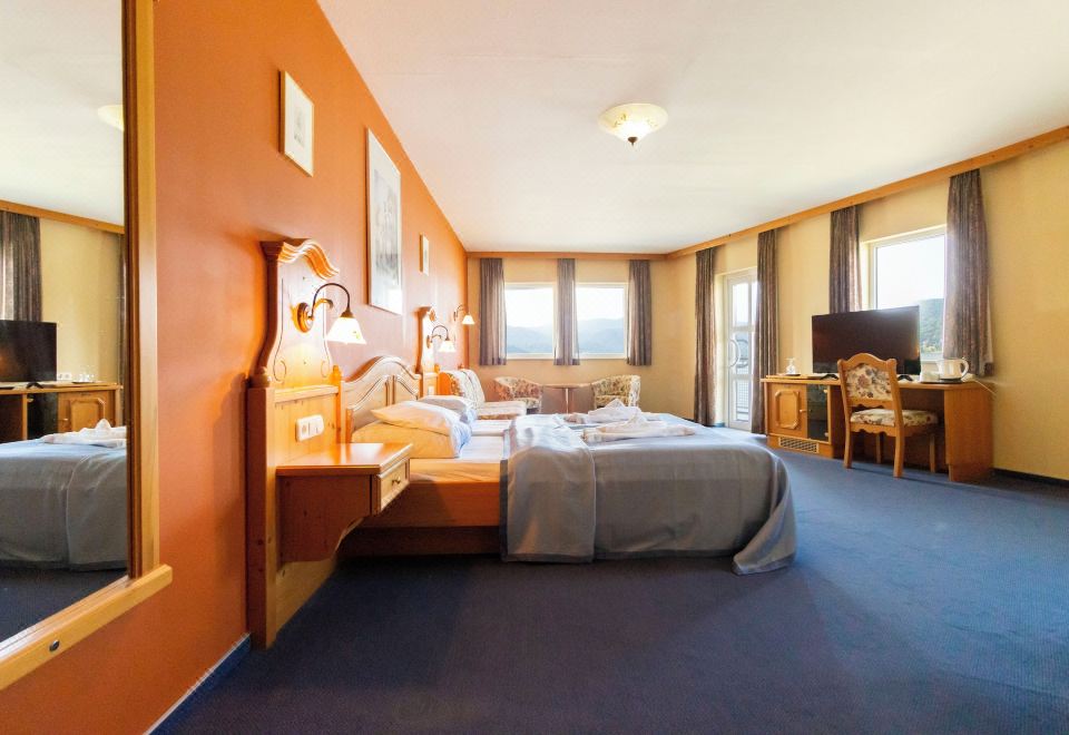 Aquamarina Hotel 전경