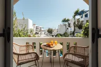 Sea View Apartments & Studios - Ocean View