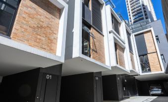 Casa com 2 suítes AC Higienópolis