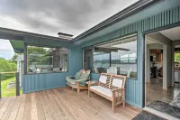 Deck & Sweeping Views: Family Union Home - parking
