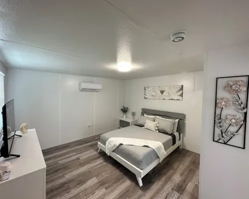 WELCOME TO MI LITTLE CASITA with WiFi, AC in private place in Seffner Hotels in Seffner