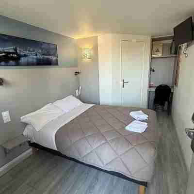 Fasthotel Roissy - Saint-Witz Rooms