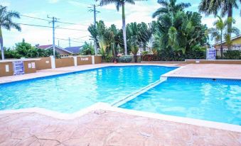 3BR Villa in Drax Hall Country Club