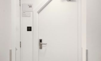 limehome London Streatham High Rd