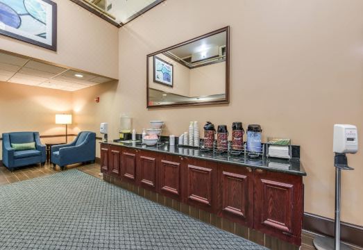 컴포트 스위트 실러 파크