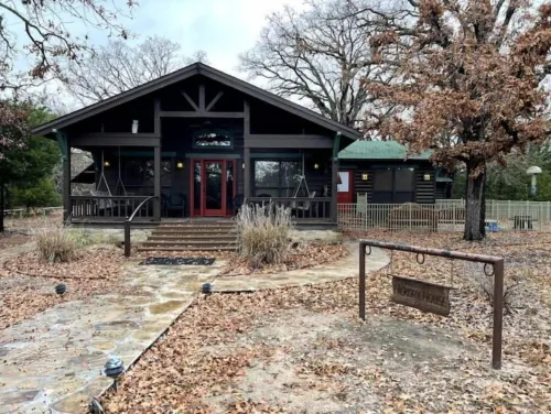 Hickory House on Lake Tawakoni