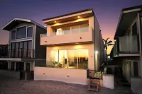 OCEAN FRONT - HIGH END - ON THE SAND - Zenview - 4-bedrooms - Serene  -Sleeps 10