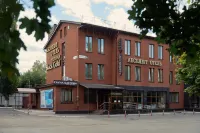 Абсолют Отели рядом с достопримечательностью «Мебельный салон "Ларнада"»