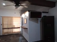 Casa de campo con piscina y jardín para eventos