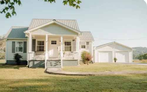 Farmhouse in Livingston