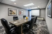 Hampton Inn Philadelphia/Plymouth Meeting Hotels in Conshohocken