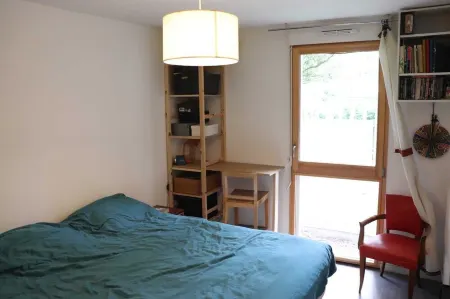 Duplex Chaleureux à 2 pas de Paris 13 Quartier BNF Отели рядом со станцией Ivry-sur-Seine railway station